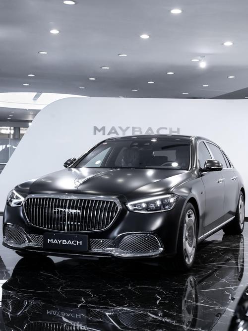 成都锦江区万盛耀企业管理咨询岚图汽车的售后服务让用户无忧出行，迈巴赫未来的豪华车趋势